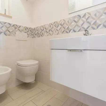 Апартаменты Casa Linda - Helloelba Портоферрайо